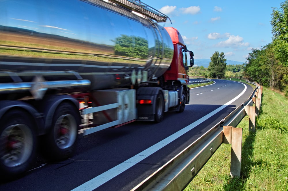 You are currently viewing Truck Accident Liability: Who’s At Fault?